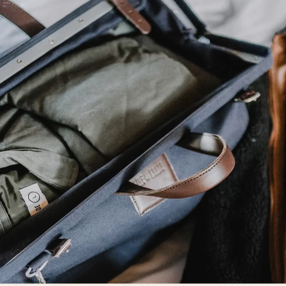 NIB LINE OF TRADE WEEKENDER BAG OLIVE COTTON CANVAS (L) 20